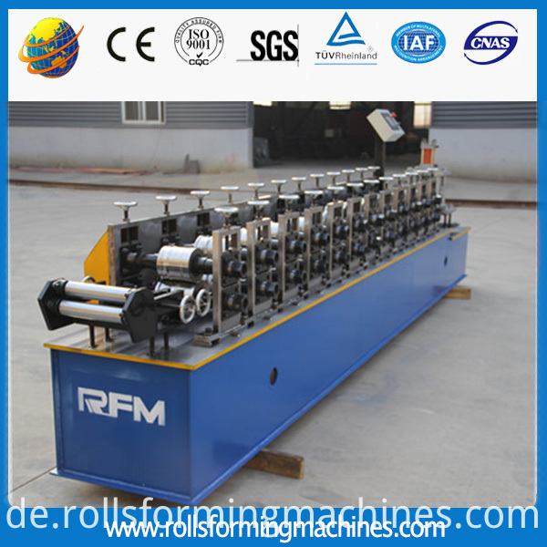 Rollen-Fensterladen-Tür-Lamellen-Rolle, die Maschine bildet Automatic Hurricane Aluminum Roller Shutter Machine